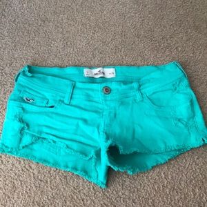 Hollister- Jean Shorts